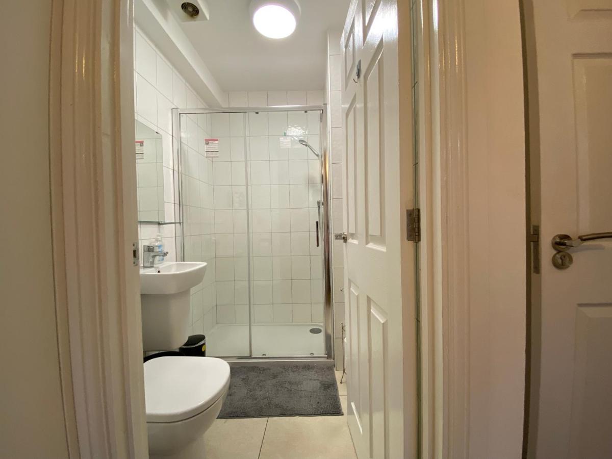 Living Serviced 4 Homestay Coventry
